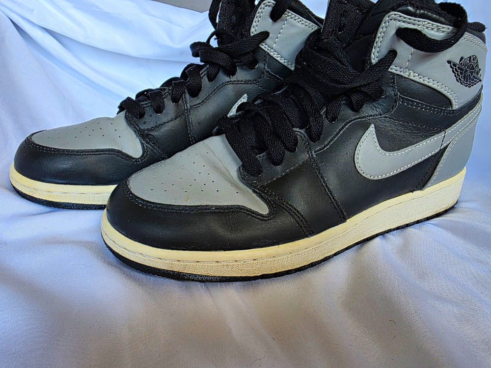 Jordan Air Jordan 1 Mid Top Black Gray Youth 6.5Y Leather Sneakers 575441-014